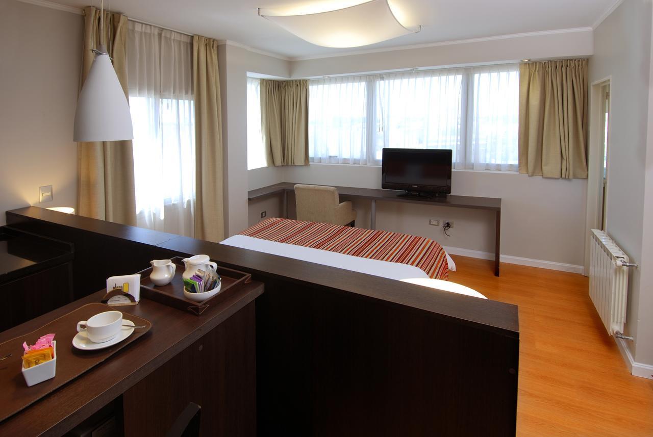 Plaza Suites Campana Exterior foto